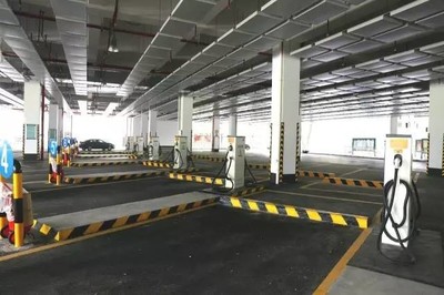 岭南大道公交枢纽站8月1日试运行 停车场免费开放促绿色出行